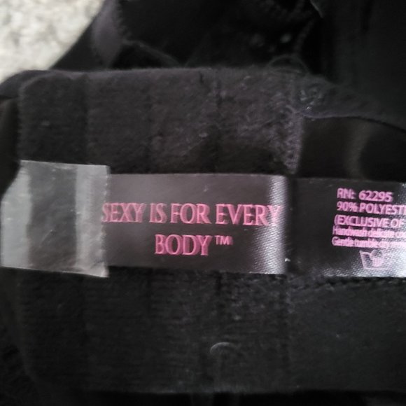 Fantasy Lingerie Monique Cage Sexy Is For Every Body Bra Black Plus Size 1X/2X - Picture 10 of 14